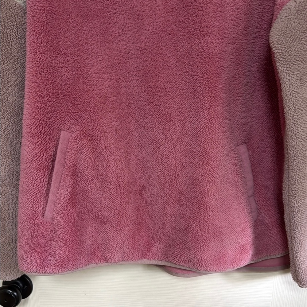 Time and Tru Pink, lavender and cream Teddy Jacket Cozy and Stylish - Picture 9 of 11